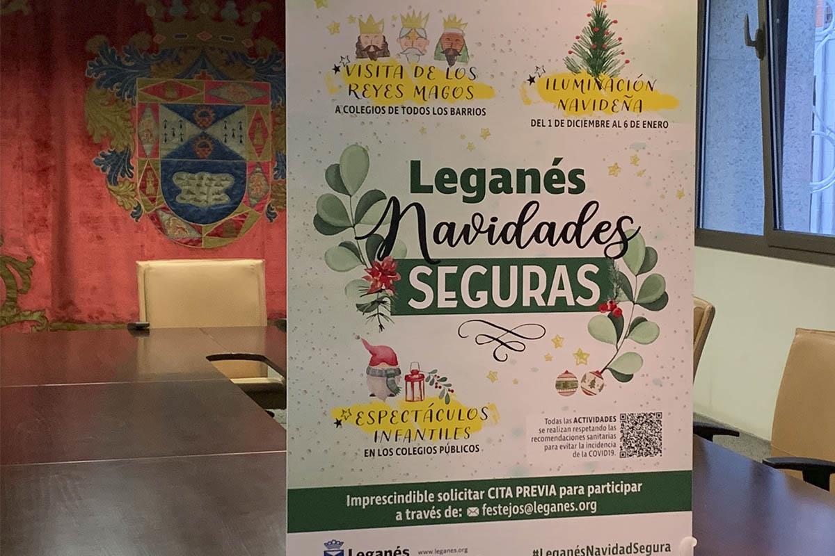 En la rueda de prensa, han participado el alcalde y la concejala de Festejos 