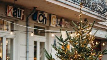 Utilizar luces de bajo consumo para decorar en navidad puede suponer un ahorro de hasta el 70%
