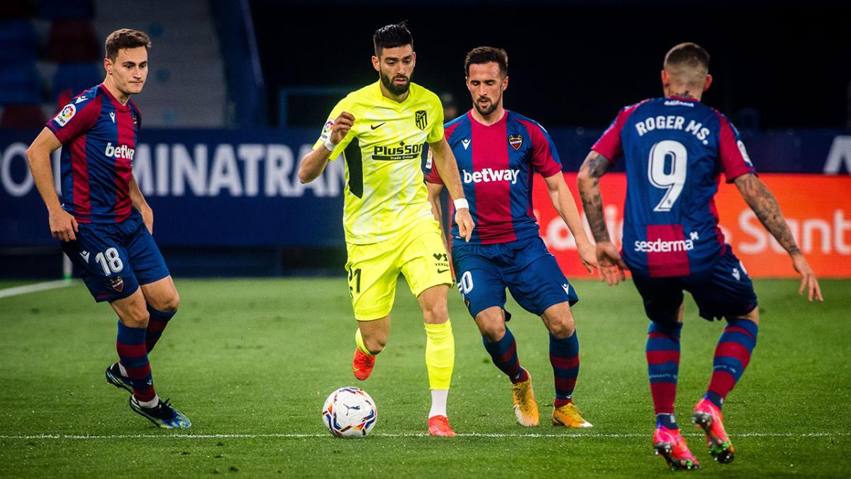 Bardhi y Llorente fueron los artífices de los goles que dejaron el resultado en tablas