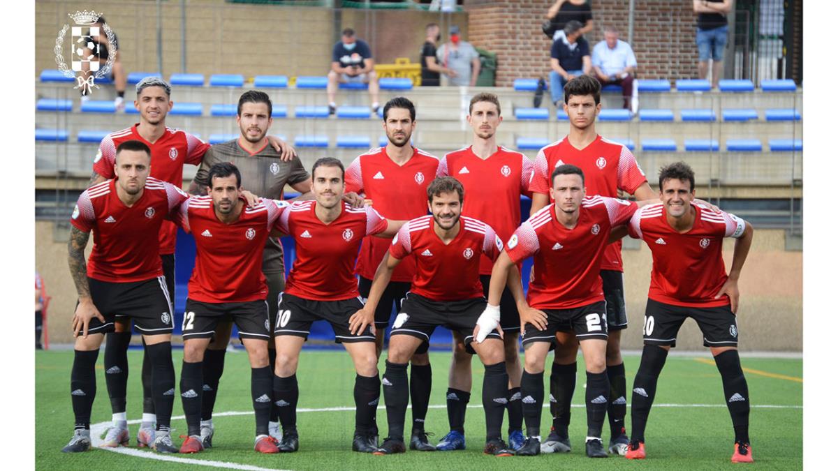 La entidad pidió perdón a los aficionados porque el equipo no estuvo a la altura de la competición
