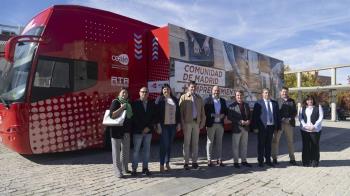 El "Autobús del Emprendedor", la oficina itinerante de asesoramiento gratuito, inicia su recorrido en Tres Cantos 