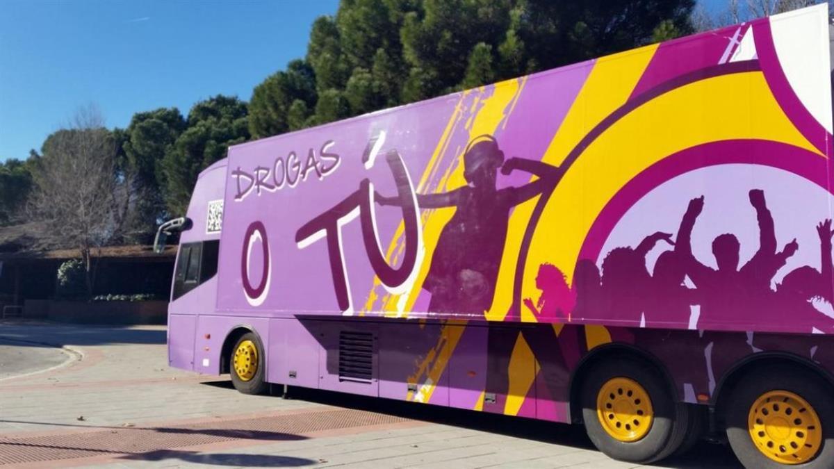 La unidad móvil está equipada con tecnología avanzada para ofrecer diversas experiencias