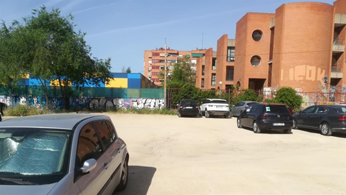 El delegado de Desarrollo Urbano y el concejal de Latina han inaugurado este nuevo espacio 