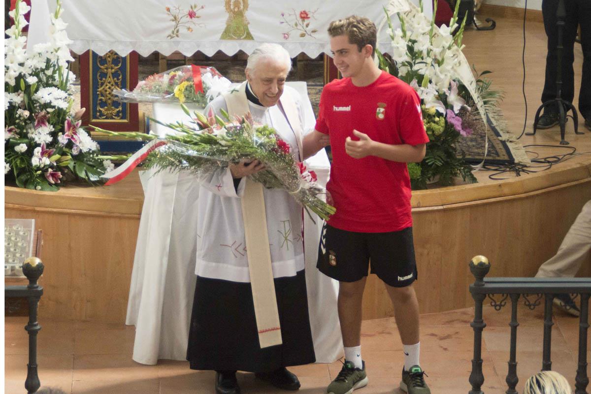 Fue un sacerdote conocido en toda la ciudad y que colaboró estrechamente en perpetuar su cultura