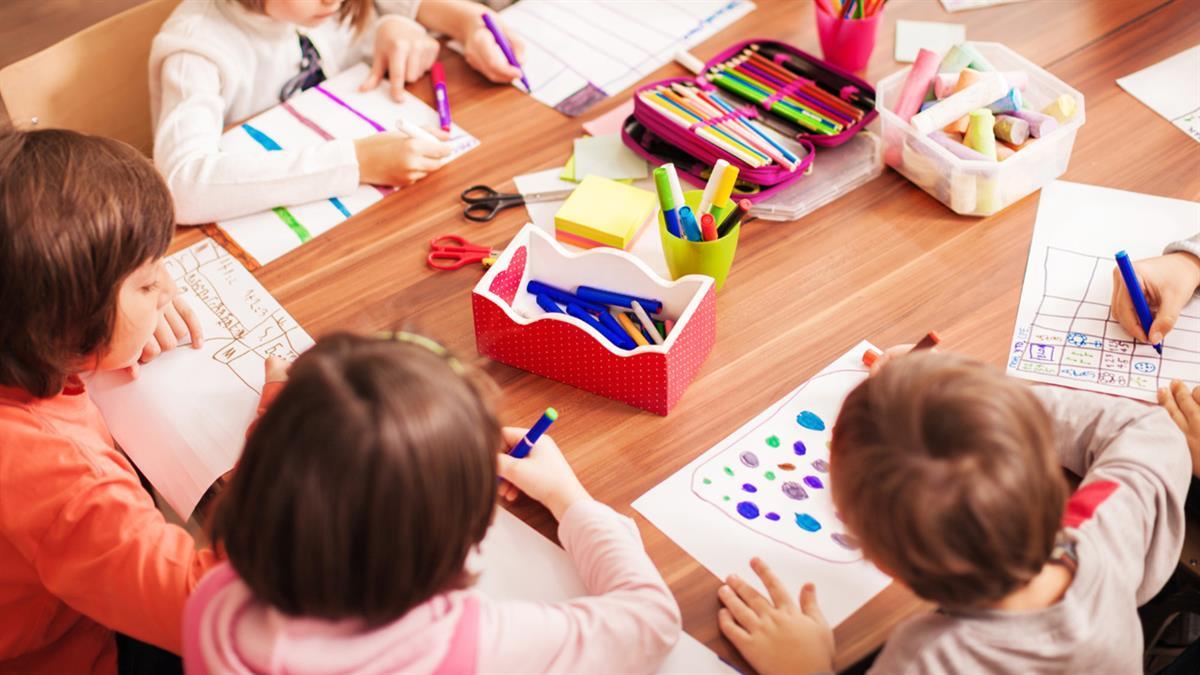 El plazo para solicitar las becas escolares del curso 2023-2024 abre hasta el 28 de abril