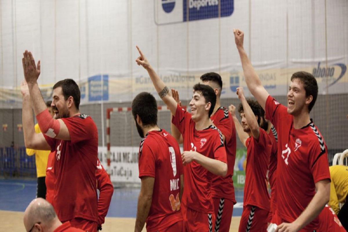 A través de un comunicado han anunciado a los jugadores que confeccionarán el equipo esta temporada