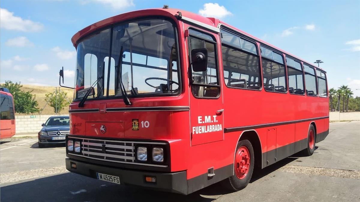 Entre el 20 y el 22 de diciembre el ‘Bus solidario’ recogerá alimentos en la Plaza de la Constitución