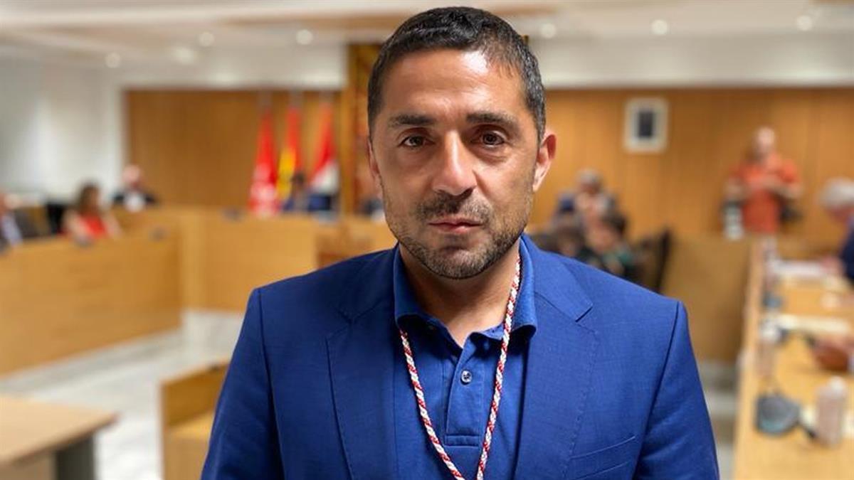 El exvicealcalde y portavoz de Vecinos por Sanse afirma que la querella "no debería ir contra mi persona" 