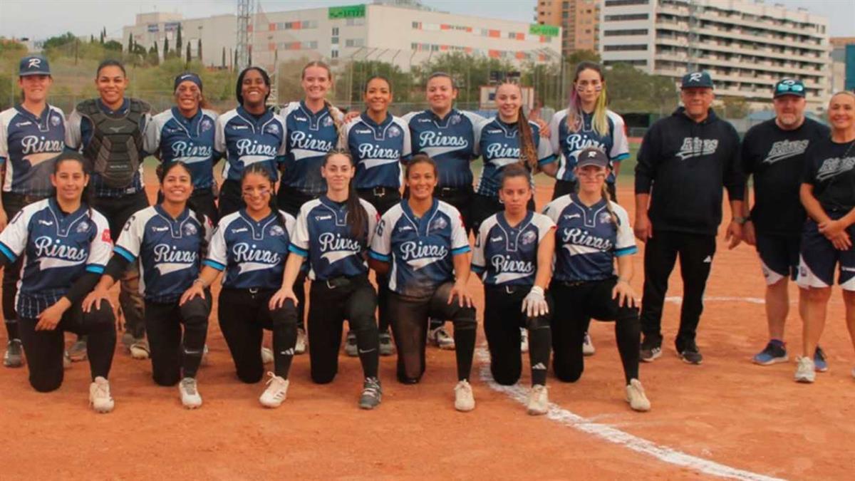 En el sótfbol femenino español