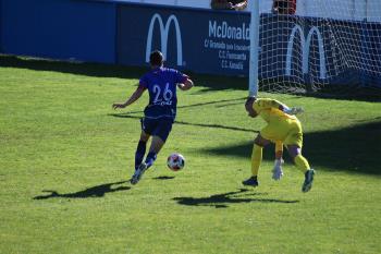 
Los mostoleños consiguieron su primera victoria por 2-0 en casa de la mano de Salmerón y Ramos
