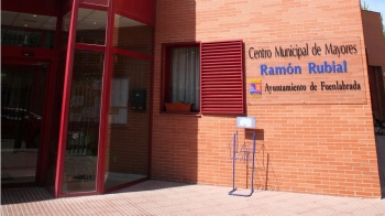 El espacio municipal de Fuenlabrada conmemorará su aniversario con un acto institucional y un concierto tributo a Raphael para socios y usuarios