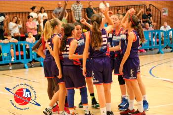 El club alcalaíno, que ha ido siempre de la mano del colegio, cumple un cuarto de siglo