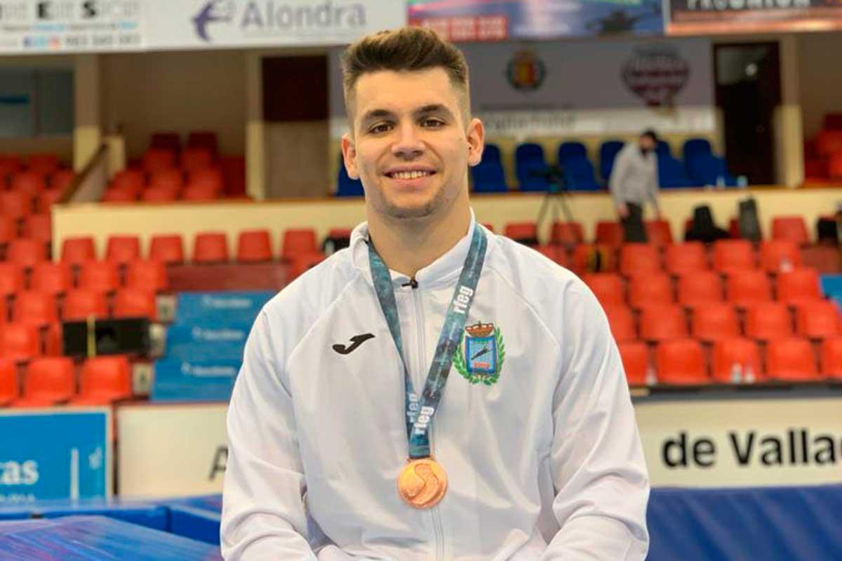 Nuestros gimnastas estuvieron presentes en el Campeonato de España de Trampolín