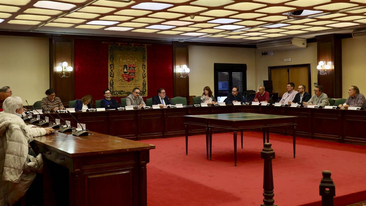 Destaca la rebaja fiscal, que repercutirá en el recibo del IBI 