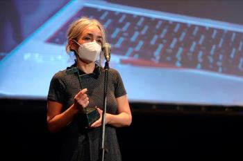 Su igual en el Certamen Europeo de Cortometrajes es Ferdinand Arthuber por la cinta ‘Girl Meets Boy’