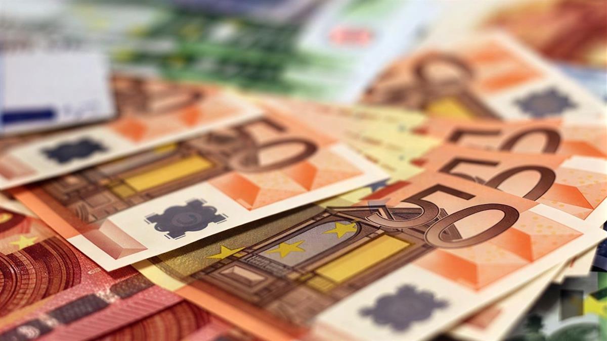 La mejora de las cuentas públicas se apoya en el aumento de los ingresos de las CCAA y en el superávit creciente de la Seguridad Social