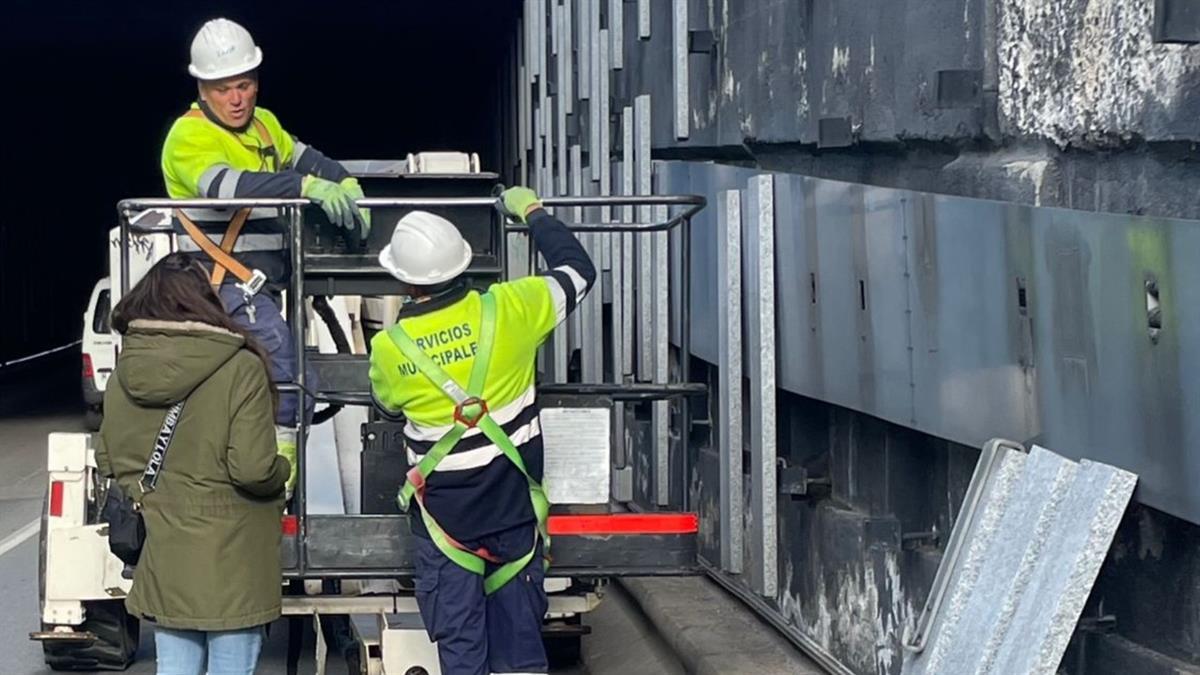 Tras los informes técnicos se han retirado los elementos decorativos del túnel