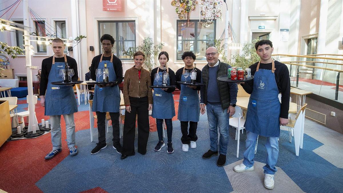 El programa municipal, con un presupuesto anual de 500.000 euros, formó a 112 jóvenes en situación de vulnerabilidad en 2025