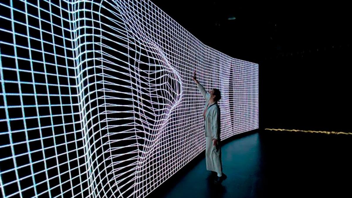 Del 1 al 31 de mayo, el Festival Urbano de Arte Digital se despliega por la ciudad con una variada programación