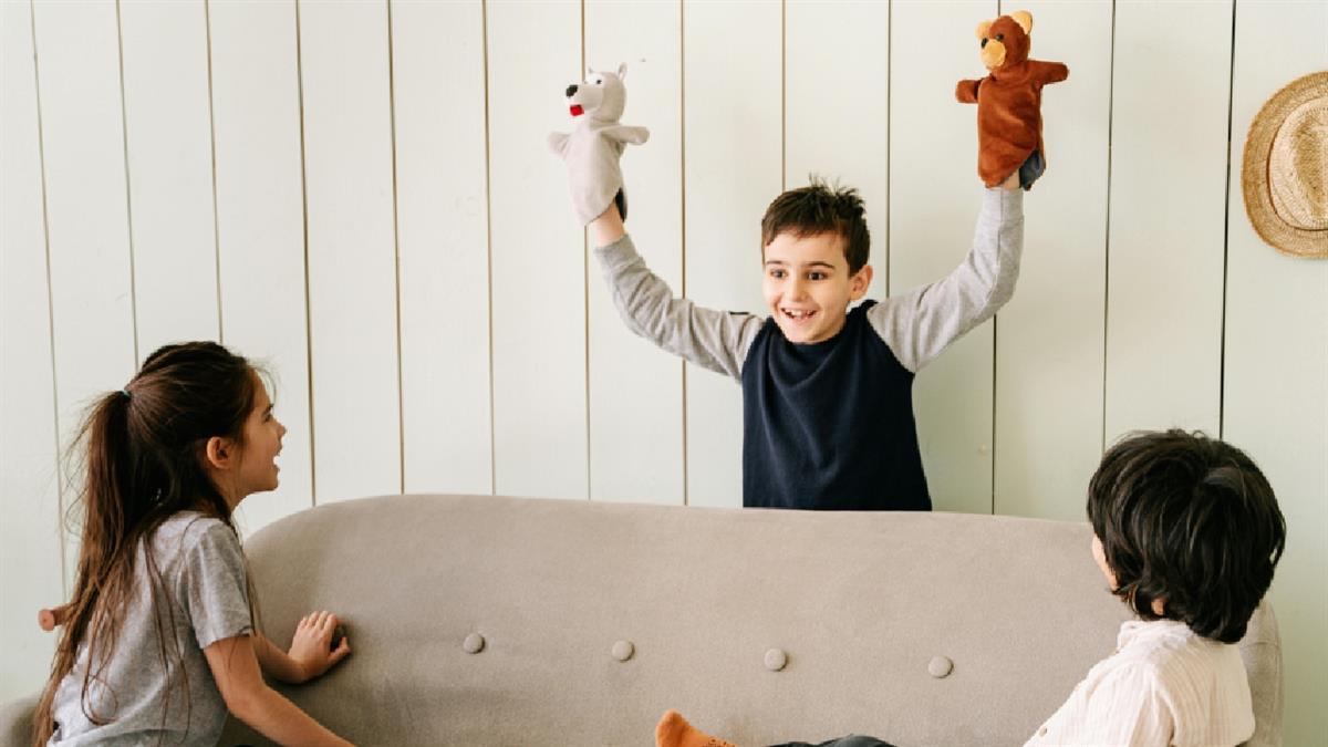 Cuatro domingos de teatro infantil al aire libre con títeres, música y cuentos para toda la familia
