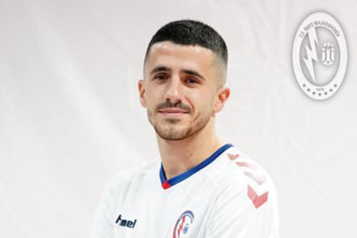 El mediapunta podría ser el primer refuerzo del club azulón