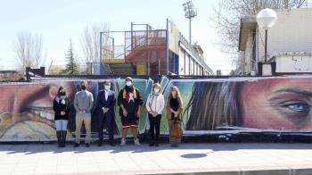 La obra pertenece al muralista Paulino Borreguero 