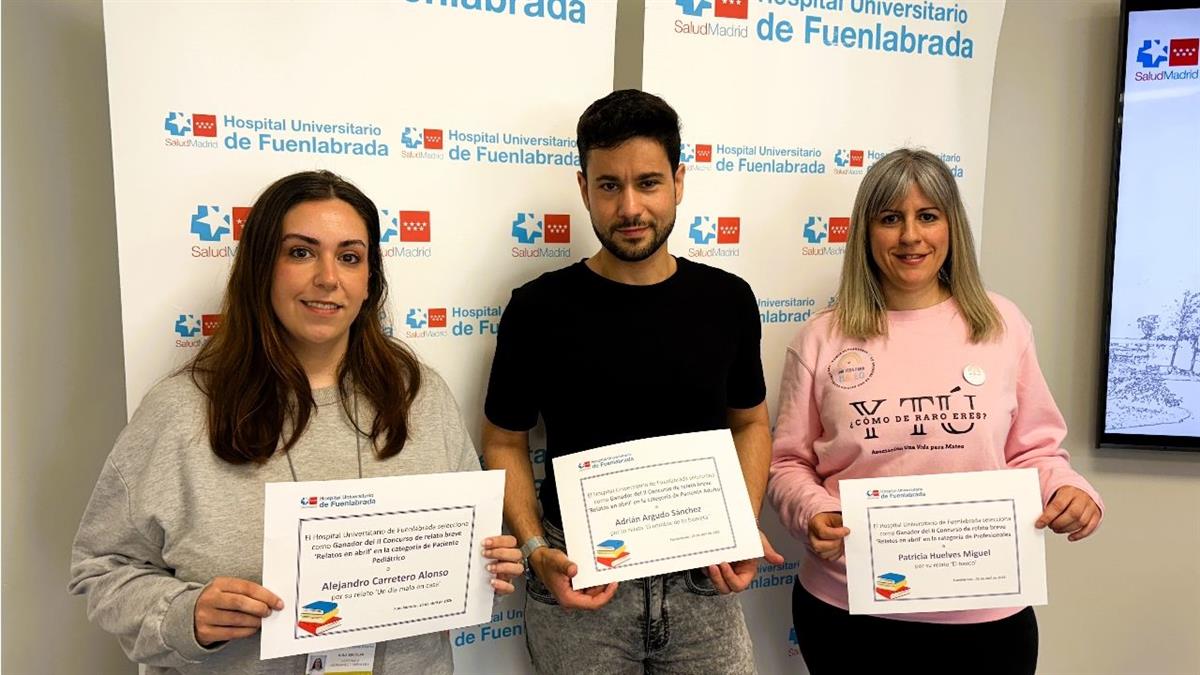 El centro entrega los galardones del II Concurso Literario para pacientes y profesionales en una iniciativa que une salud, creatividad y humanización