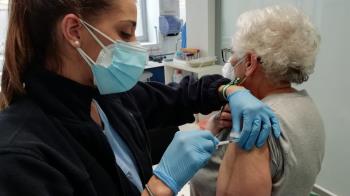 La Comunidad de Madrid ha sido la única en aprobar que se vacunen en se incorporen en la vacunación la sanidad privada