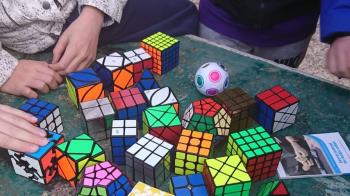 El AMPA compra estos nuevos instrumentos de aprendizaje