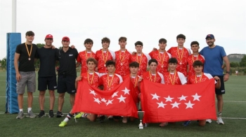 Hasta seis jugadores del club madrileño reciben la medalla de bronce en el Campeonato de España