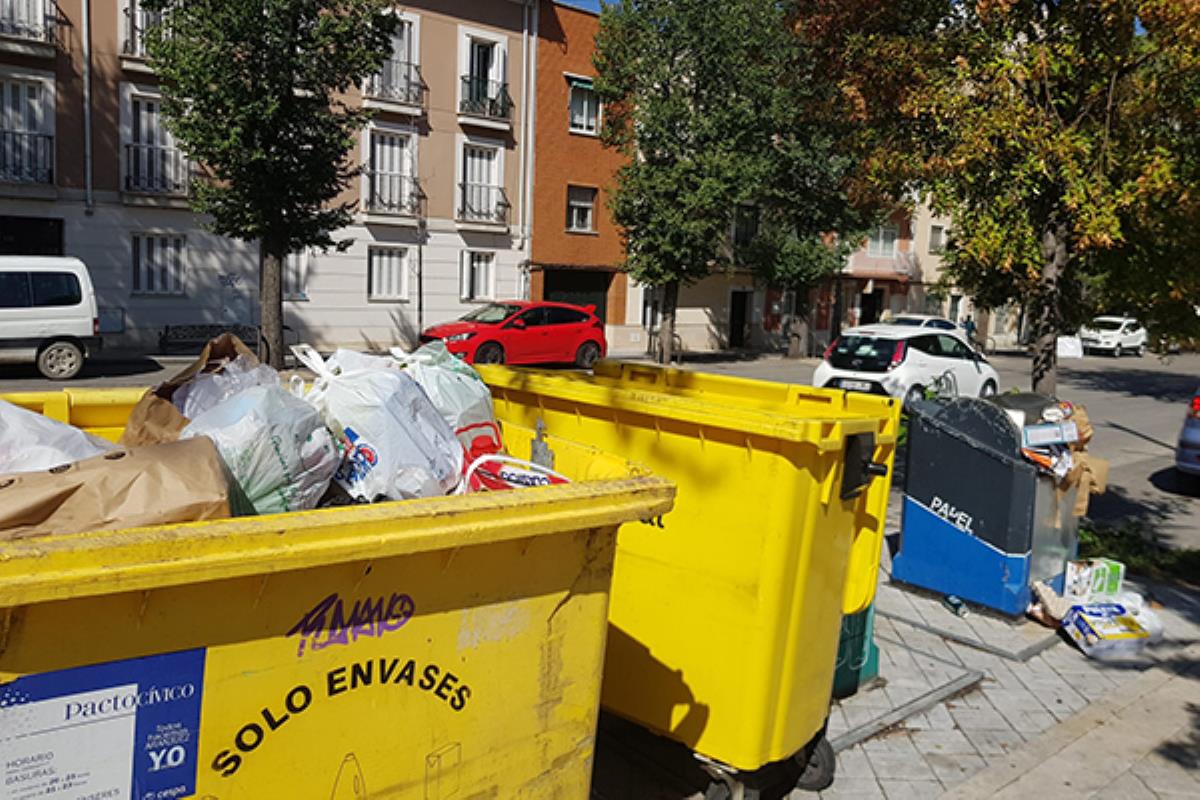 La localidad muestra desperfectos por doquier