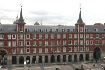 En el Pleno del distrito hubo acuerdo unánime para la vuelta del mercado 