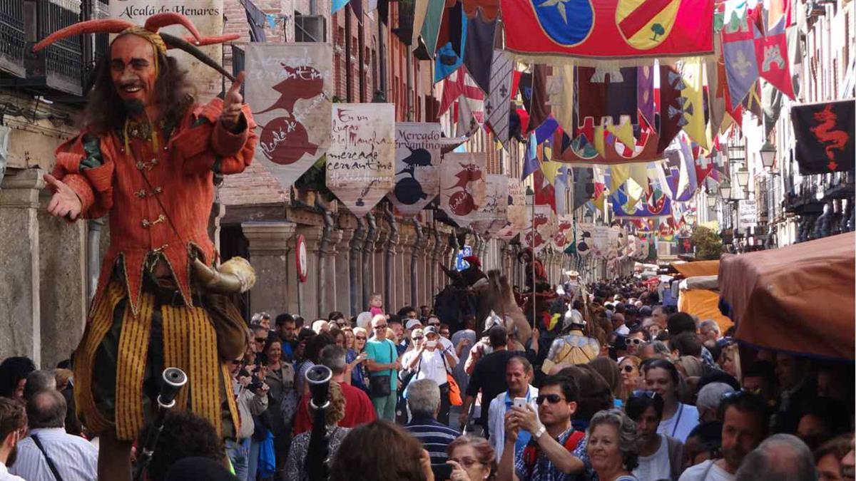 El Ayuntamiento adjudica la realización de estos eventos por 75.000 euros a MUSICAL SPORT, S.L. 