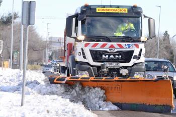 El objetivo es que la máquina pueda despejar las vías principales con más de dos carriles