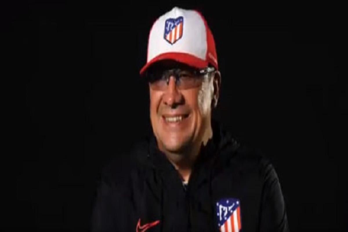 El argentino anuncia su marcha para comenzar su etapa como primer entrenador