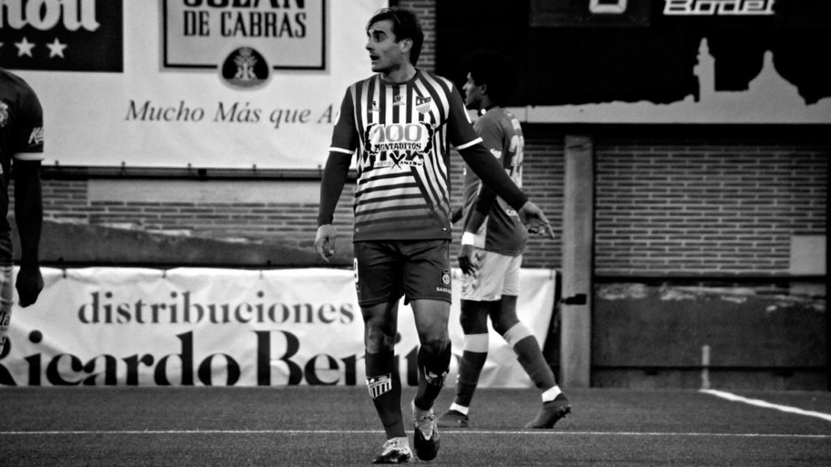 La entidad ha hecho oficial la salida de hasta ocho jugadores