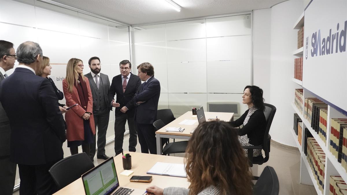 Cuenta con cuatro oficinas en los distritos de Usera, Moratalaz, Ciudad Lineal y Chamartín