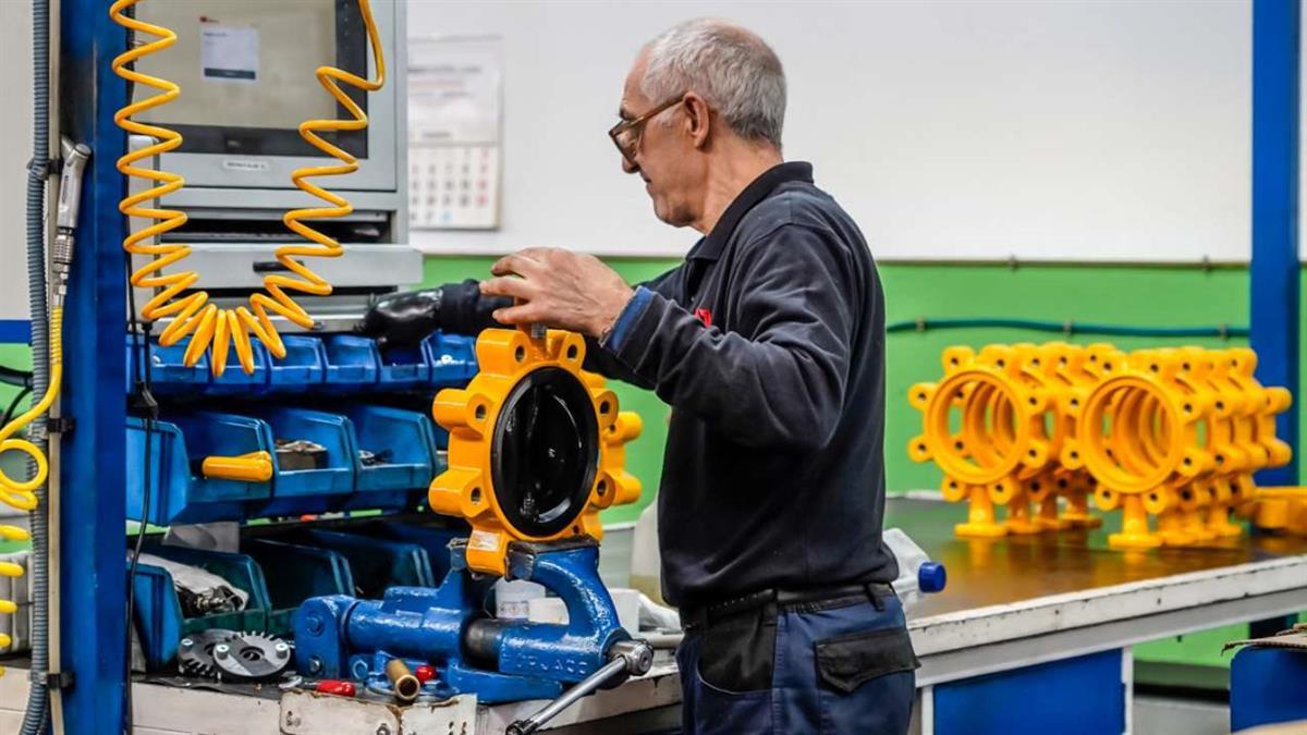 Terminado el mes de noviembre con un total de 6.195 personas desempleadas