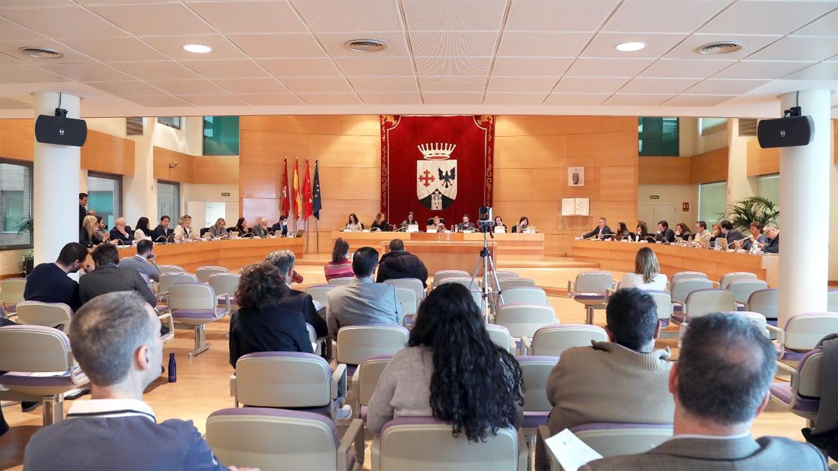 El Pleno aprueba ceder suelo para construir una residencia 