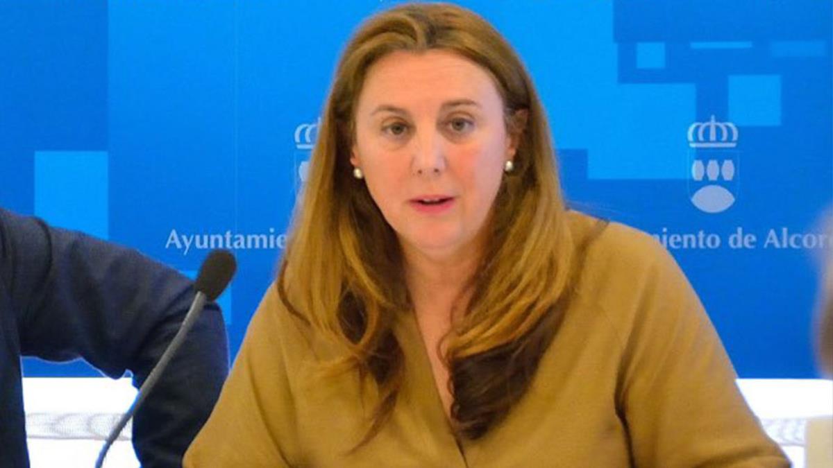 La moción hace referencia a las declaraciones realizadas Gómez al afirmar que la alcaldesa de Alcorcón “estaba de vacaciones” durante la emergencia provocada por la borrasca Filomena