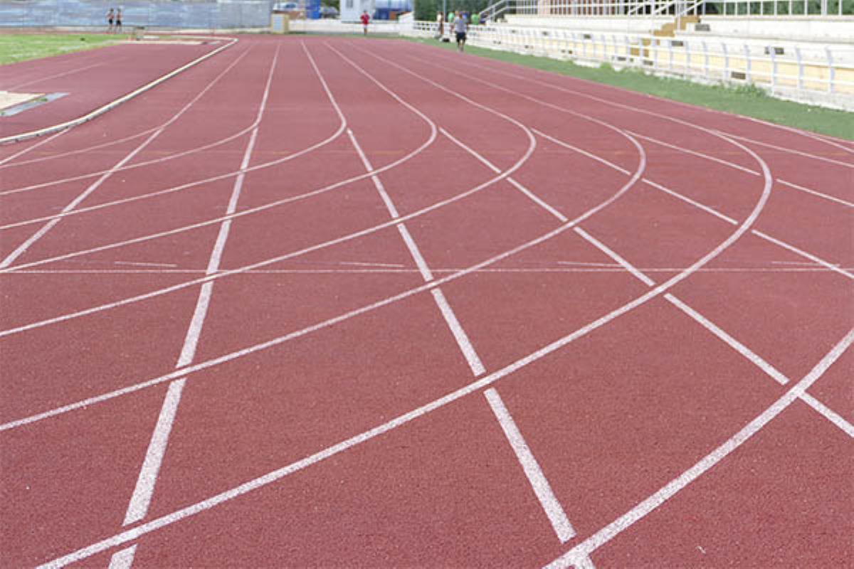 Tras el cierre obligado por el estado de alarma, el polideportivo vuelve a abrir con medidas reforzadas frente al coronavirus