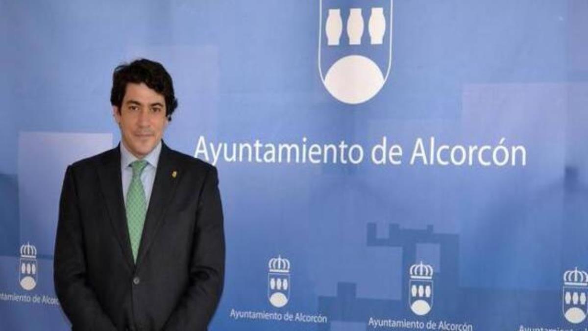 David Pérez, consejero de Vivienda, recordó que Alcorcón en su etapa como alcalde, sí llegó a aprobarlo