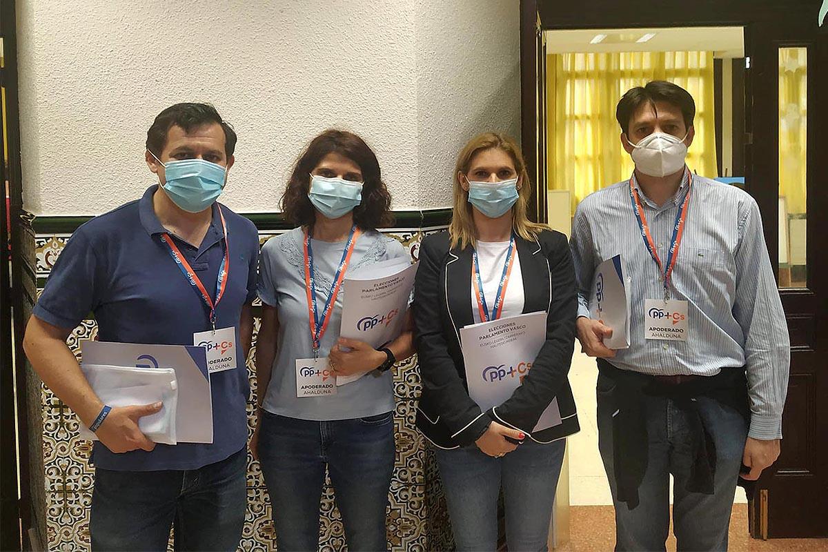 Encabezados por su líder, Judith Piquet, los populares complutenses ejercieron como apoderados en los comicios