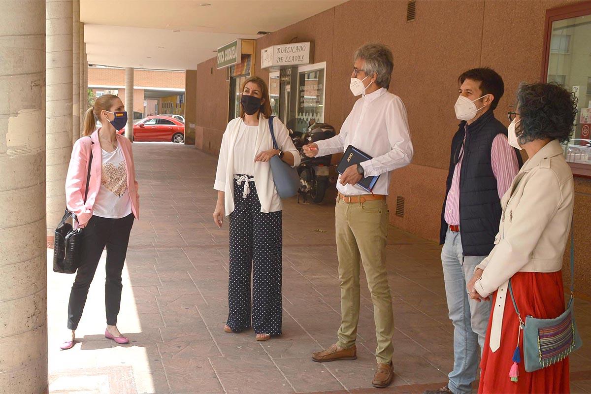 Los populares continúan con sus visitas a los comercios de la ciudad para conocer sus necesidades a medida que avanza el plan de desescalada