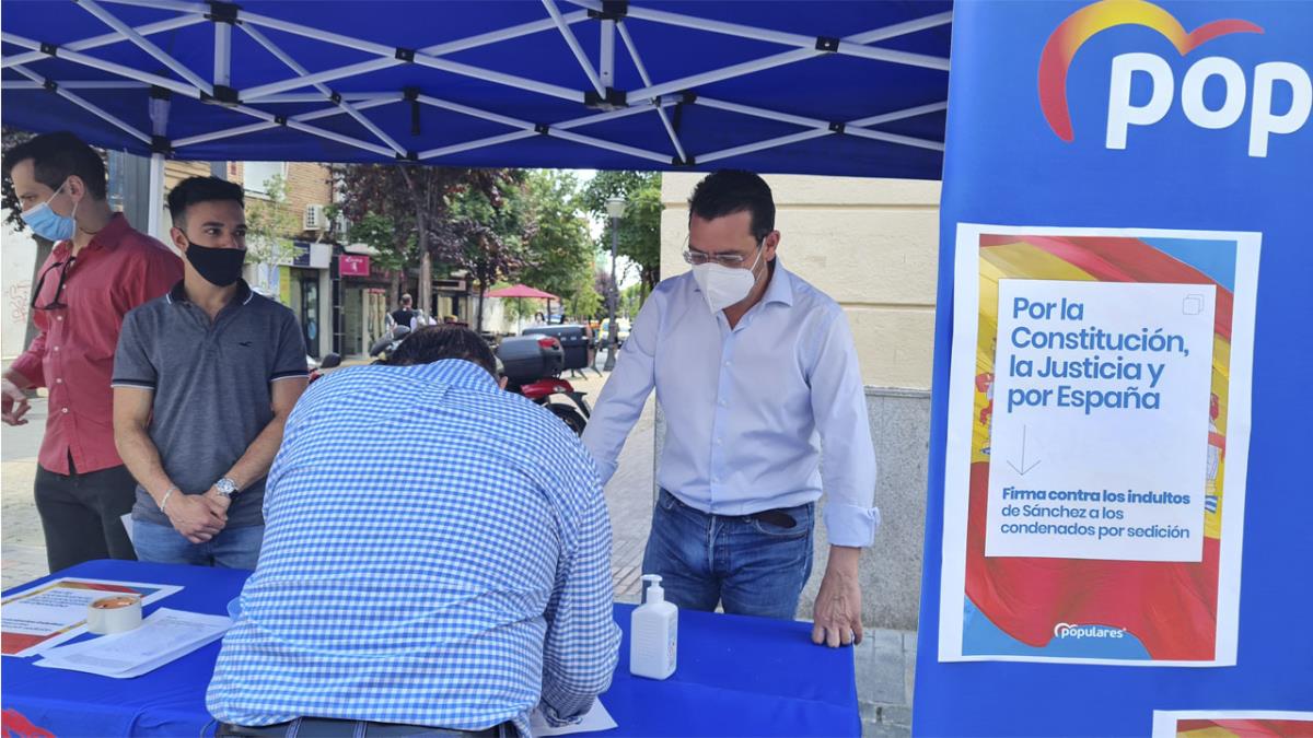 Continuando la campaña iniciada por Partido Popular
