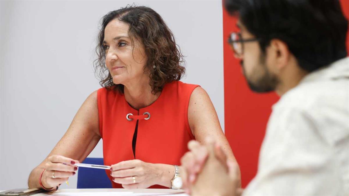La portavoz del PSOE, Reyes Maroto, pide no normalizar “discursos de odio en las instituciones”
