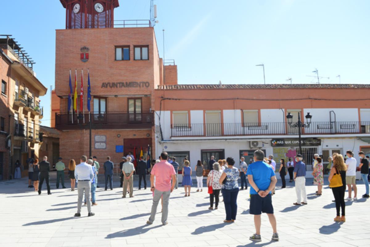 El consistorio ha rendido homenaje a la ciudadanía por su comportamiento durante la pandemia