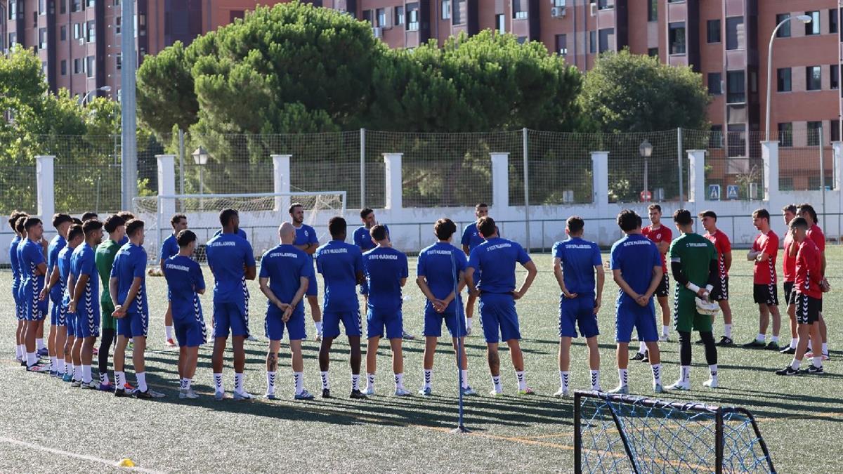 Reestructuración del equipo Senior B del CF Rayo Majadahonda