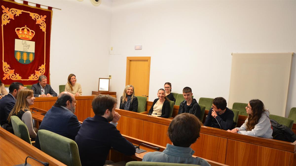 Luis partida acoge nuevos alumnos de intercambio 