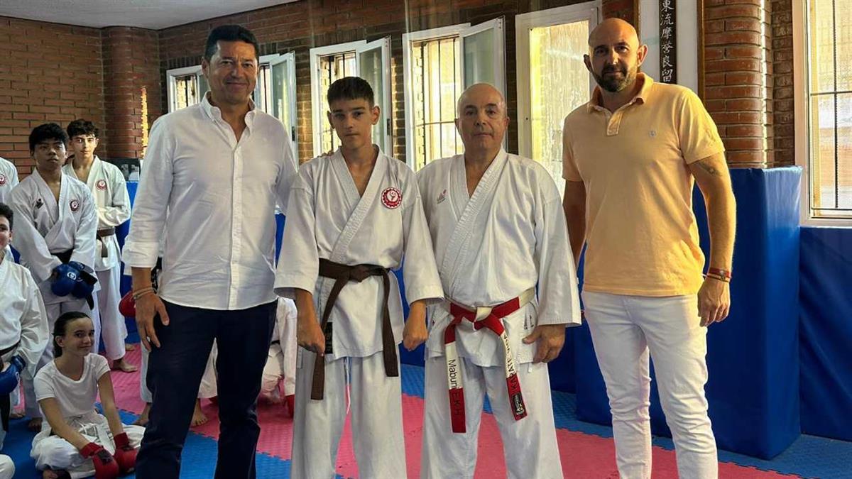 El regidor y el concejal de Deportes le han mostrado su apoyo 